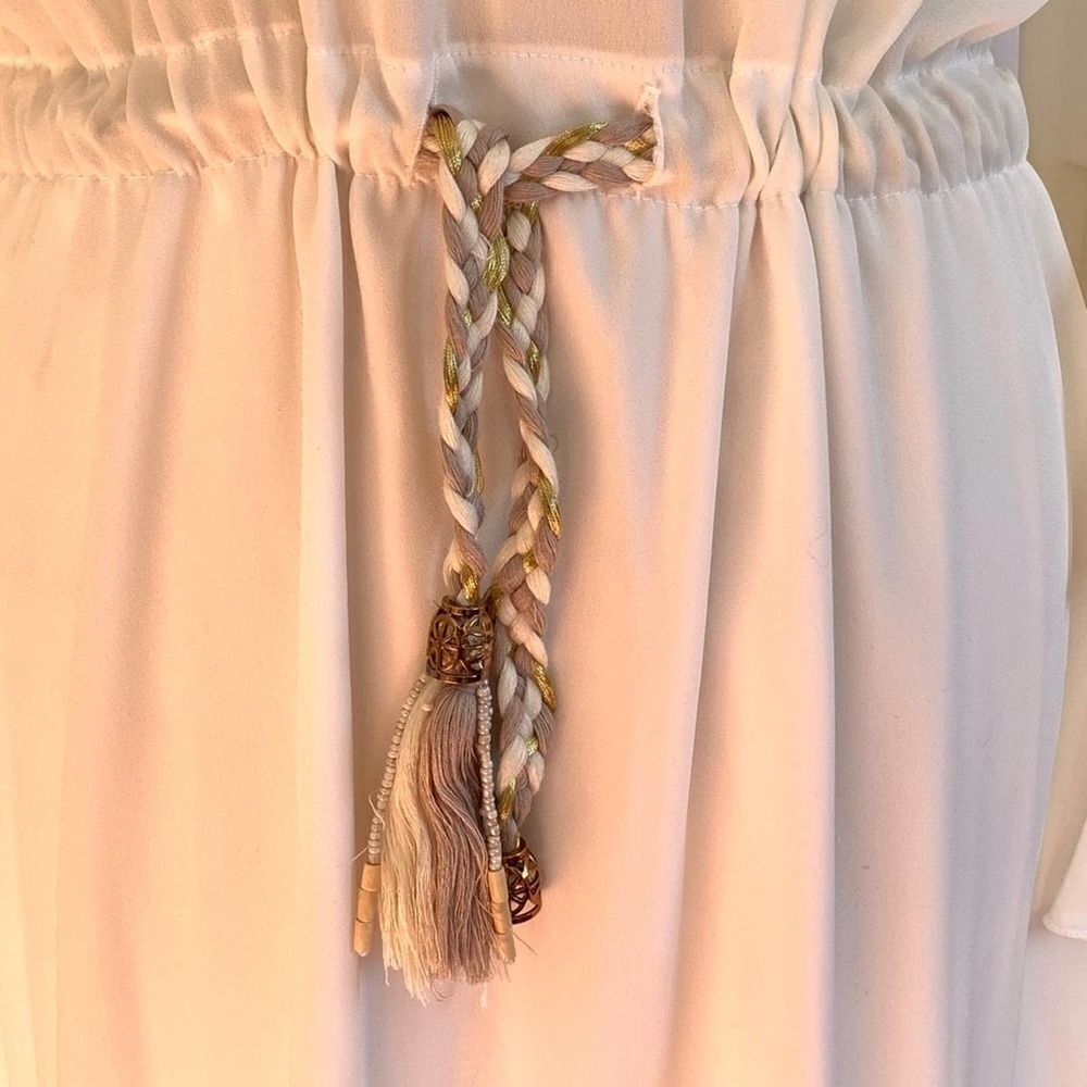 LAURA JANE Ivory Parisian Flutter Dress w/ Cut Out Shoulders SMALL - Picture 4 of 8